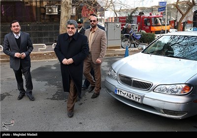 بازدید سیدحسین هاشمی استاندار تهران از روند ثبت‌نام داوطلبان پنجمین دوره مجلس خبرگان رهبری در فرمانداری تهران