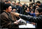 ثبت‌نام حجت‌الاسلام سیدحسن خمینی در پنجمین دوره مجلس خبرگان رهبری - وزارت کشور
