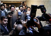 ثبت‌نام حجت‌الاسلام سیدحسن خمینی در پنجمین دوره مجلس خبرگان رهبری - وزارت کشور