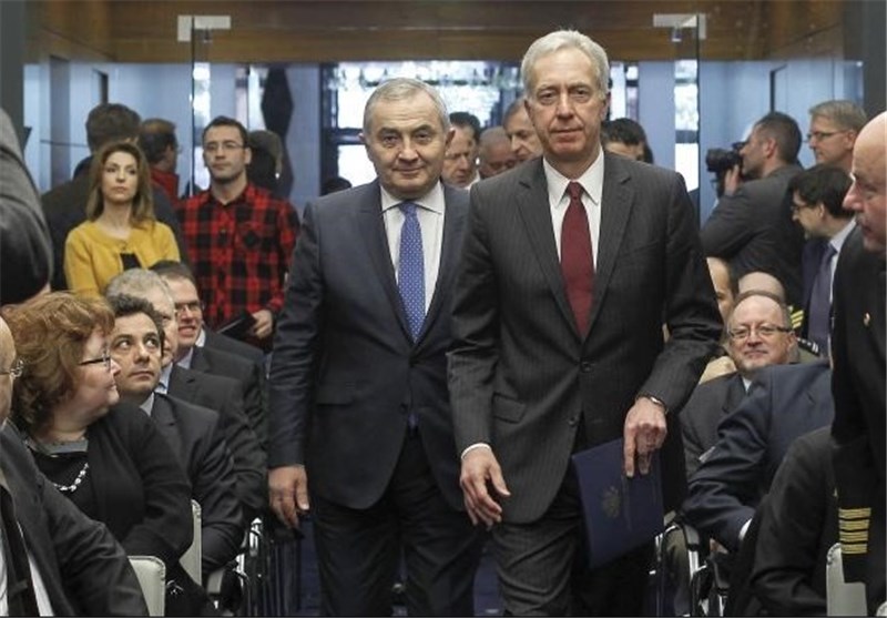 آمریکا برای مقابله با موشک‌های ایران در رومانی سامانه دفاعی نصب کرد + عکس