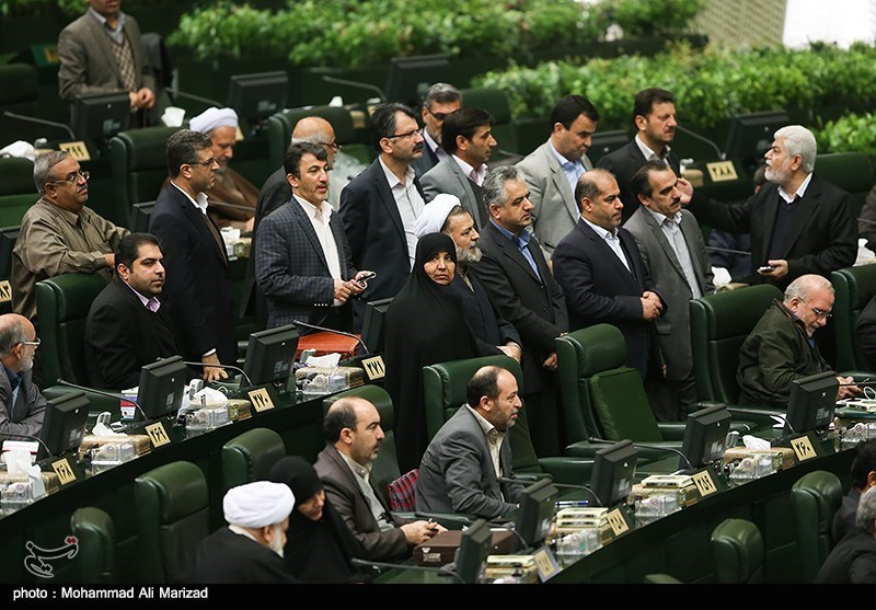 سامانه &quot;مجلس گرافی&quot; در دانشگاه تهران راه‌اندازی شد