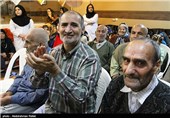 استان فارس نیازمند 10 مرکز سالمندان است