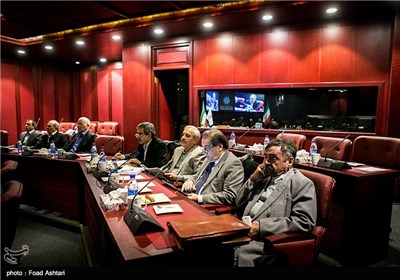 نشست وزیر نفت با اعضای اتاق بازرگانی تهران