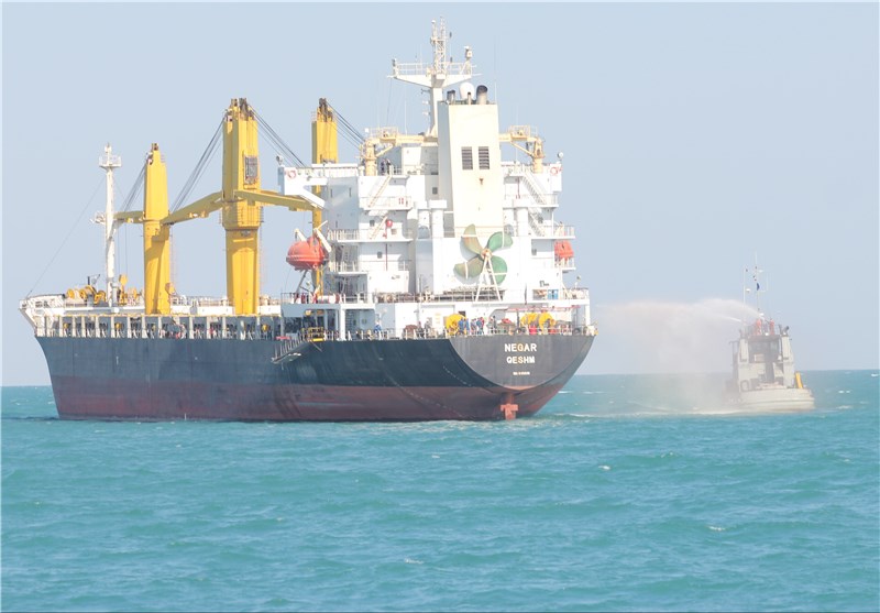 رزمایش مشترک امداد و نجات دریایی ایران و عمان انجام شد