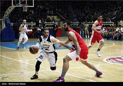 دیدار تیم های بسکتبال شهرداری گرگان و نیرو زمینی تهران
