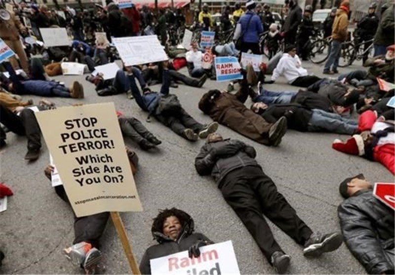 Chicago 'Black Christmas' Protesters March against Police Violence