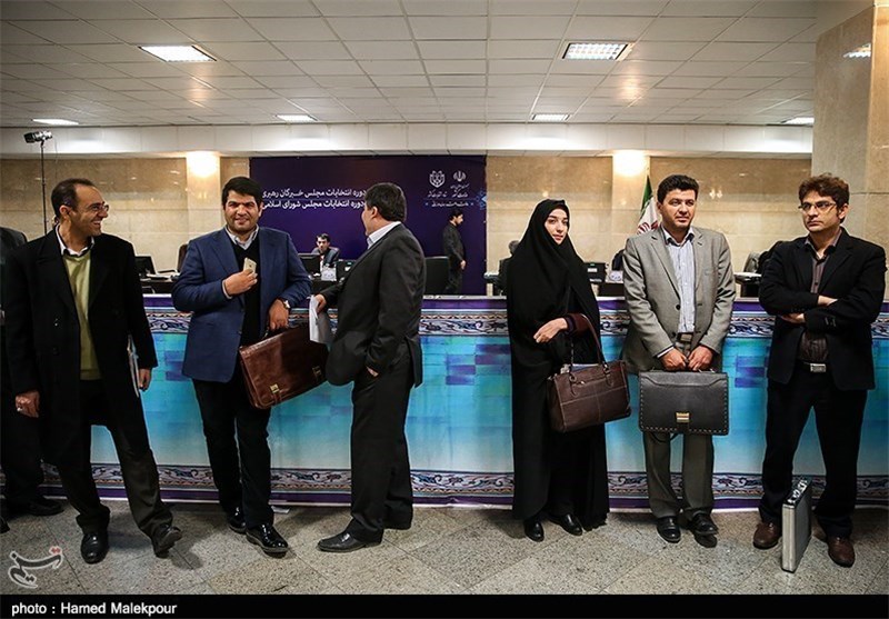 Number of Applicants for Iran Parliament Seats Surpasses 10,000