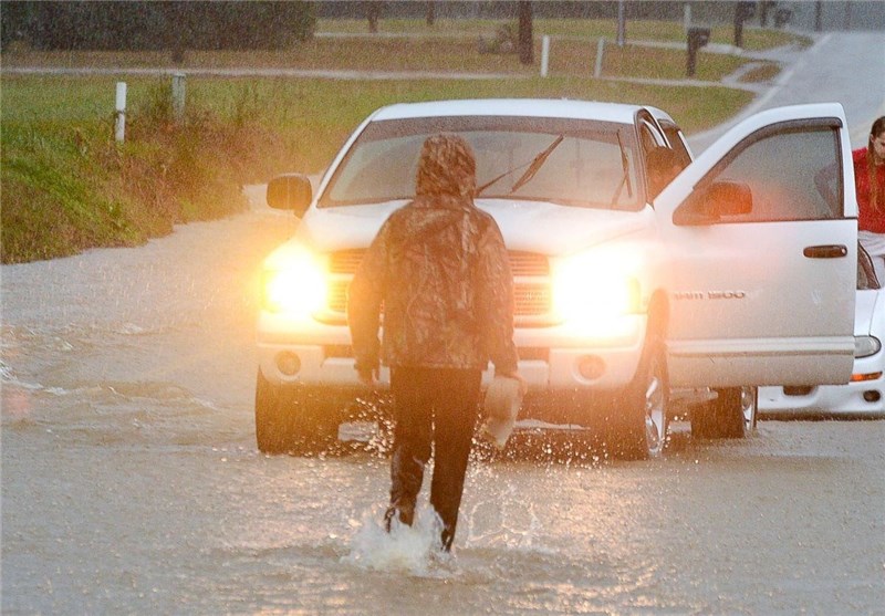 Eight people have been killed in a series of storms that spawned several tornadoes outside Dallas