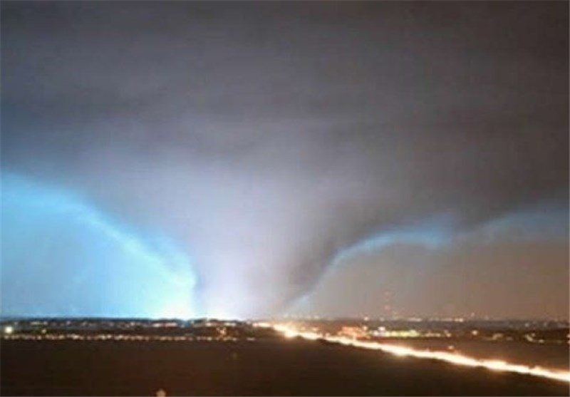 Eight people have been killed in a series of storms that spawned several tornadoes outside Dallas