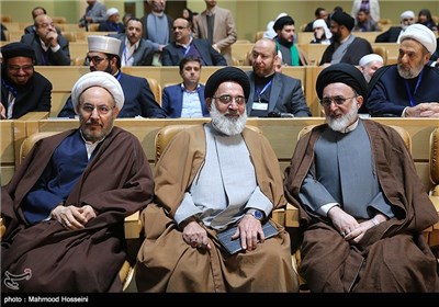 Int'l Islamic Unity Conference Opens in Tehran