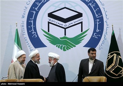 Int'l Islamic Unity Conference Opens in Tehran