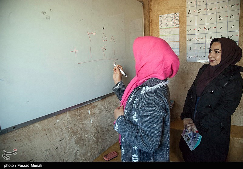 مراکز یادگیری محلی سوادآموزی استان بوشهر برون سپاری می‌شود
