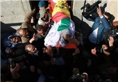 شهادت یک فلسطینی در غزه؛ شمار شهدای انتفاضه به 142 نفر رسید