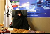 حضور دختر مرحوم پرورش در دفتر تسنیم در اصفهان به روایت تصویر