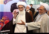 نمایشگاه آثار علمی و پژوهشی موسسه دارالحدیث در قم افتتاح شد