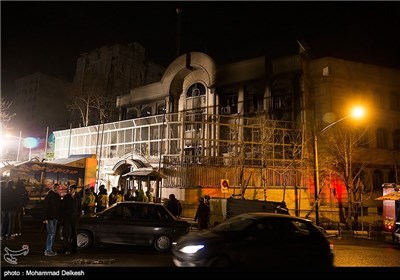 سفارت عربستان در تهران پس از تجمع اعتراض آمیز مردم