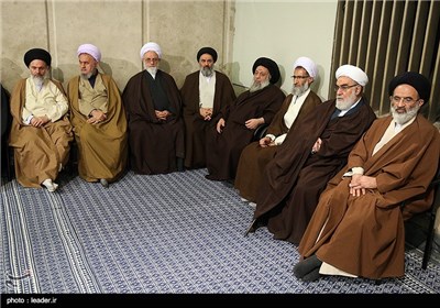 Supreme Leader Meets Friday Prayers Leaders in Tehran