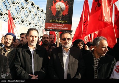 Massive Rally Held in Tehran against Saudi Arabia