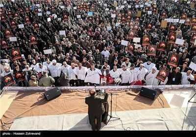 Massive Rally Held in Tehran against Saudi Arabia