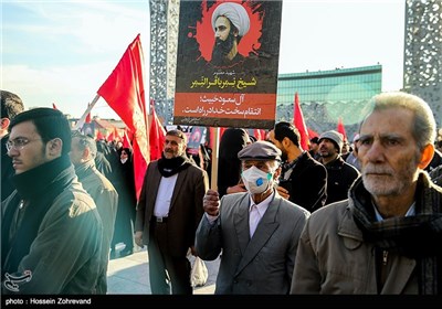 Massive Rally Held in Tehran against Saudi Arabia