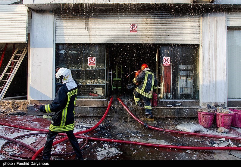 عاملان آتش سوزی مغازه‌های ساوه دستگیر شدند