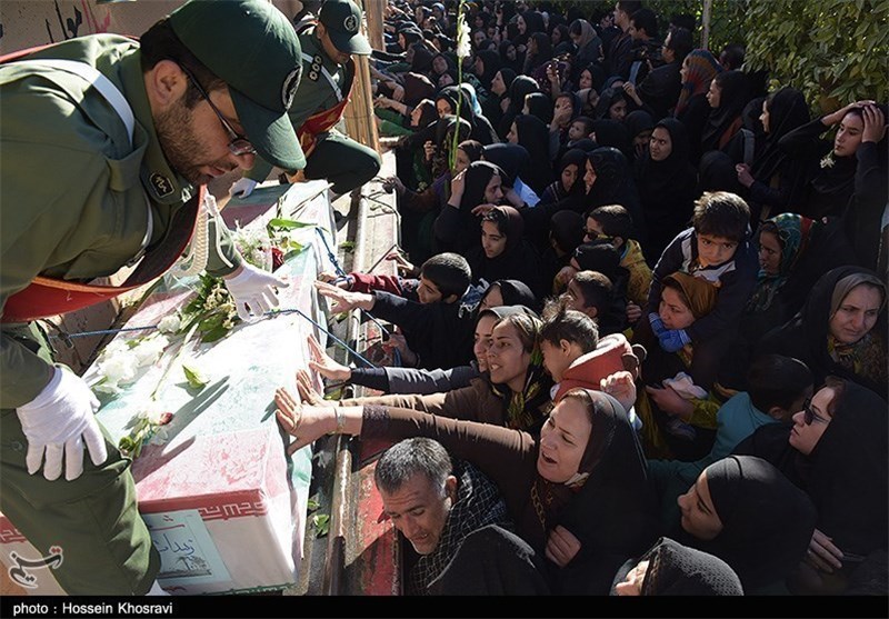 21 شهید خونین‌بال در نقاط مختلف استان فارس تشییع و خاکسپاری می‌شود