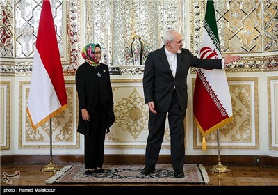 Iran’s Zarif, Indonesia’s Marsudi Meet in Tehran