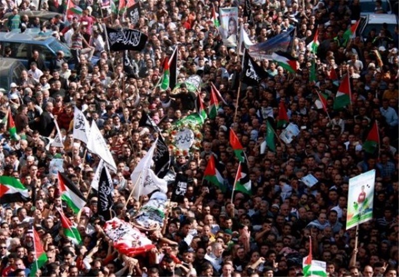 تشییع پیکر 6 شهید فلسطینی در کرانه باختری و نوار غزه
