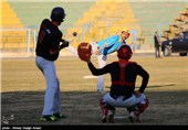 آغاز لیگ بیسبال استان اصفهان با حضور دو تیم/ ورزشگاهی غیرتخصصی برای برگزاری لیگ بیسبال اختصاص داده‌اند