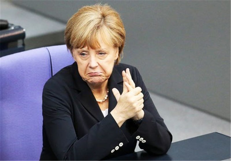 Merkel Allies Step Up Pressure over Welcoming Refugee Policy