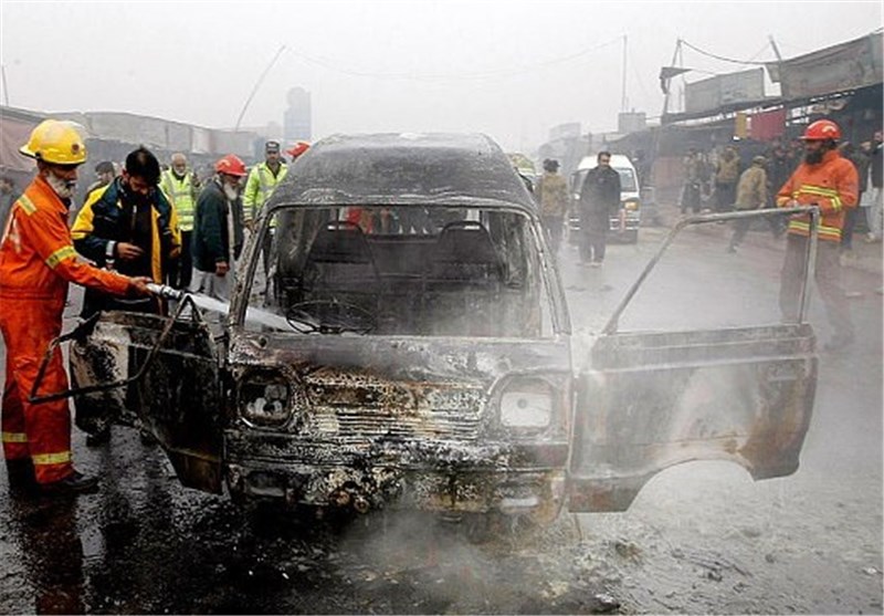 Suicide Bomber Kills At Least Ten in Northwest Pakistan