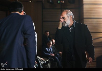 حسین شریعتمداری مدیر مسئول روزنامه کیهان در همایش ایثار و رسانه