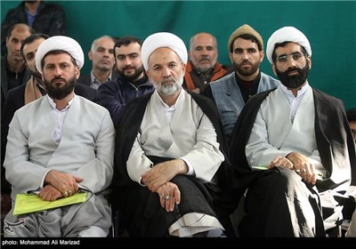 همایش بررسی شیوه‌های نفوذ دشمن در انقلاب اسلامی - قم