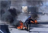 Tunisia PM Appeals for &apos;Patience&apos; after Street Protests