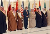 نشست جان کری با اعضای شورای همکاری خلیج فارس در پایگاه هوایی ریاض