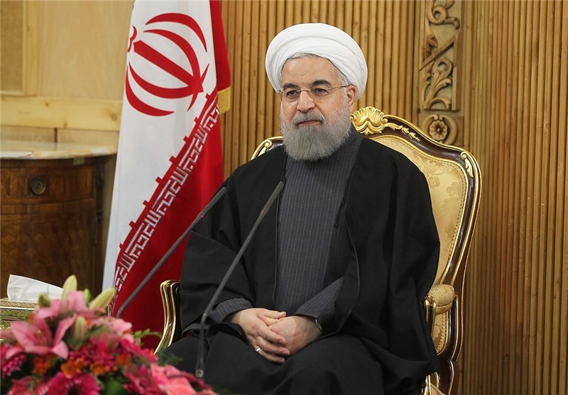 Iran’s President Pens Letters to Leaders of G5+1, Neighboring States