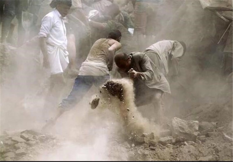 حمله هوایی عربستان به منازل شهروندان در صعده/ 11 نفر شهید شدند