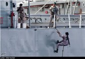 Iranian Navy Commandos Take Action in War Game