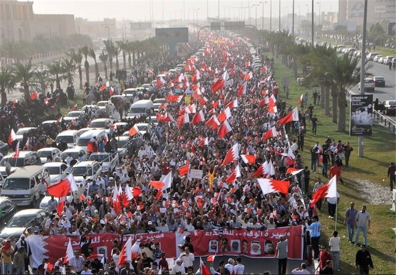 گسترده تر شدن راهپیمایی‌ها در بحرین در آستانه سالروز انقلاب 14 فوریه