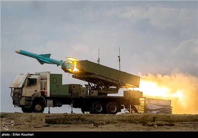 Iran’s Navy Test-Fires 'Noor' Anti-Ship Cruise Missile