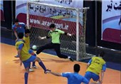 Iran’s Mostafaei Nominee for World’s Best Futsal Goalkeeper