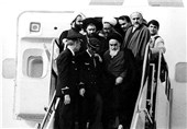 فیلم کمتر دیده‌شده از لحظه ورود امام خمینی(ره) به ایران