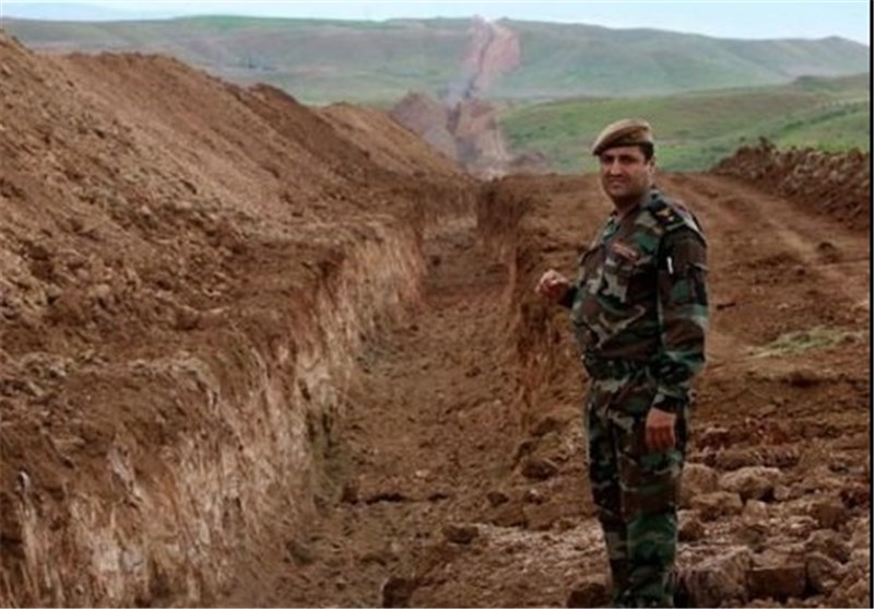 کُردها از حفر خندق در اطراف کردستان عراق چه اهدافی را دنبال می‌کنند
