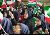 گلبانگ انقلاب در 2400 مدرسه استان گلستان نواخته شد