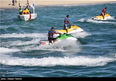 همایش بزرگ پیاده روی خانوادگی به مناسبت دهه فجر در کیش