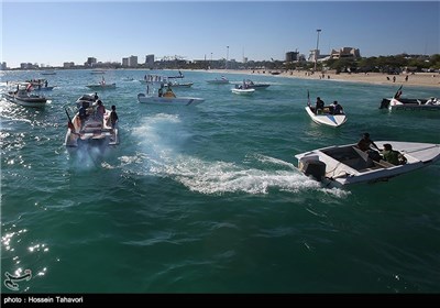 همایش بزرگ پیاده روی خانوادگی به مناسبت دهه فجر در کیش