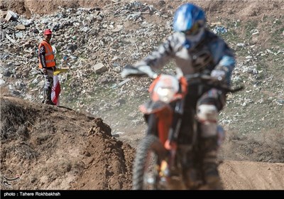 رقابت های موتور کراس در شیراز