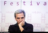 محسن عبدالوهاب کارگردان در نشست خبری فیلم به دنیا آمدن - سی و چهارمین جشنواره فیلم فجر