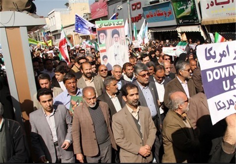 حضور مردم در راهپیمایی 22 بهمن بیانگر ایستادگی در راه آرمان‌های انقلاب است