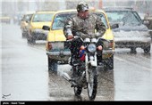 بارش برف و‌کولاک در برخی مناطق استان قزوین آغاز شد